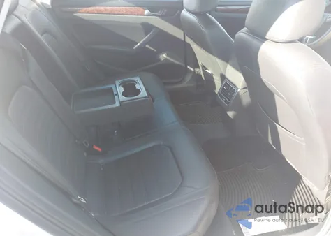 2013 Volkswagen Passat 2.5L Sel z USA, uszkodzony, nr VIN 1VWCP7A31DC055004